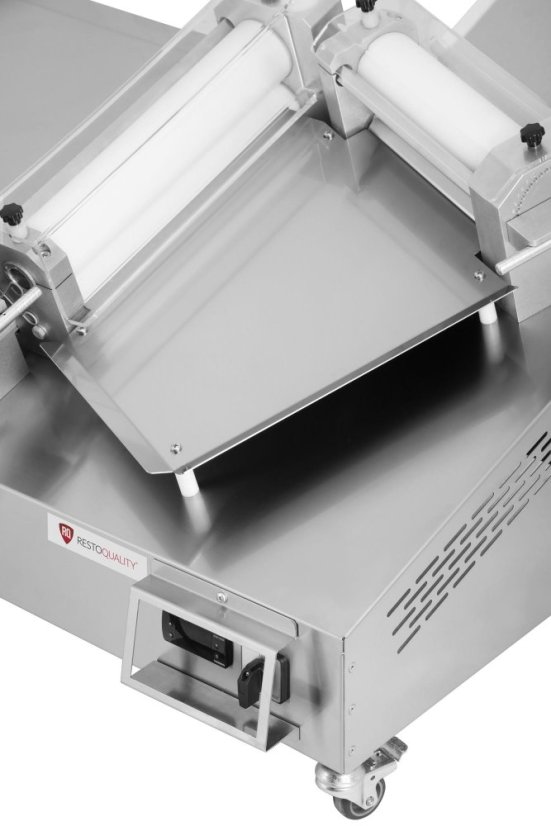 Horizontální vyvalovačka těsta, 600 mm, 3 válce