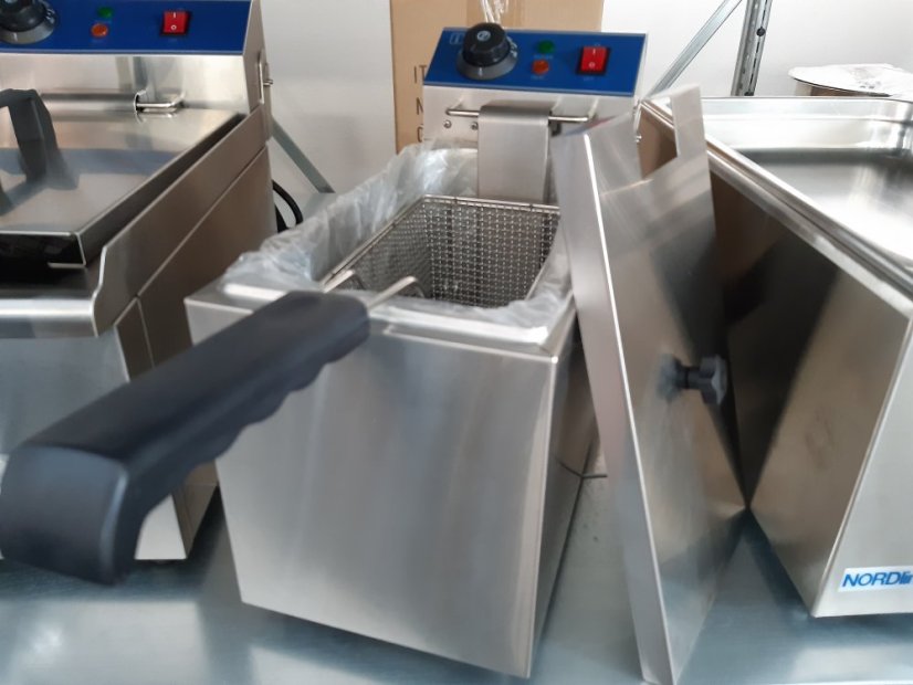 Elektrická fritéza EF-081