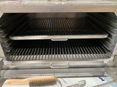 Gril na dřevěné uhlí typu Josper - bez podstavce