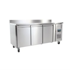 Polar třídveřový chladicí stůl se soklem 417l