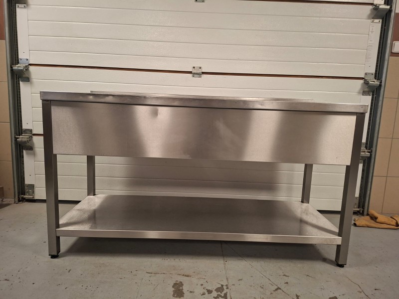 Nerezový stůl s lisovaným dvojdřezem vlevo 150×60×85 cm (2× dřez 40×40×20 cm)
