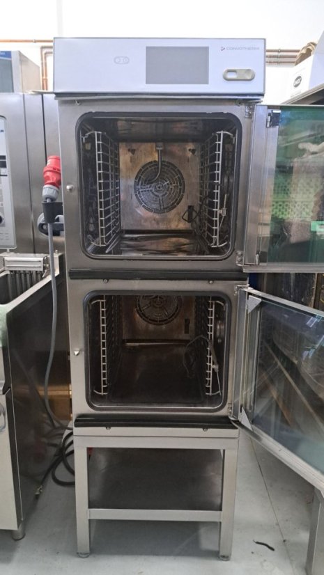 Konvektomat Convotherm – sestava OES mini 6.06 EasyTouch s podstavcem