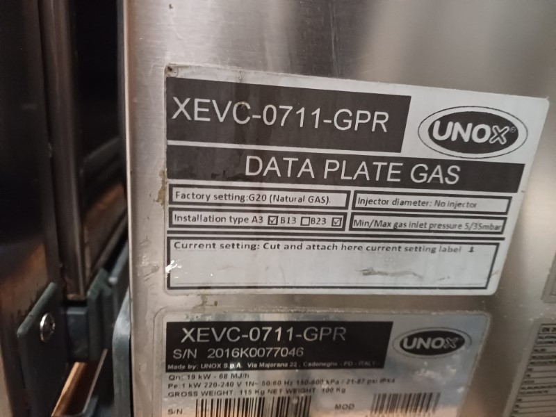 Plynový UNOX konvektomat XEVC 0711 GPR – NEFUNKČNÍ