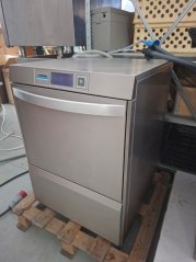 Myčka Winterhalter UC-L 400V