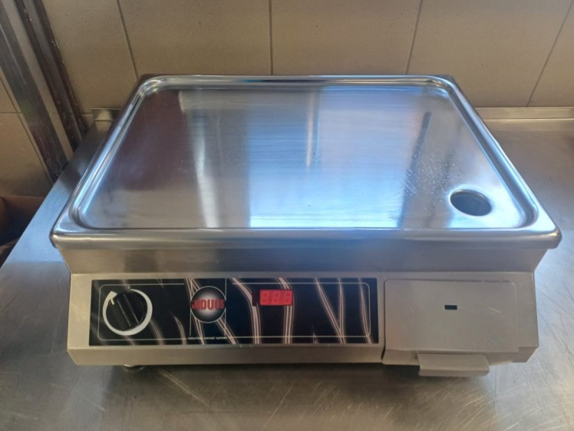 Indukční Gril