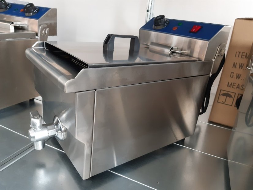 Elektrická fritéza EF-101V