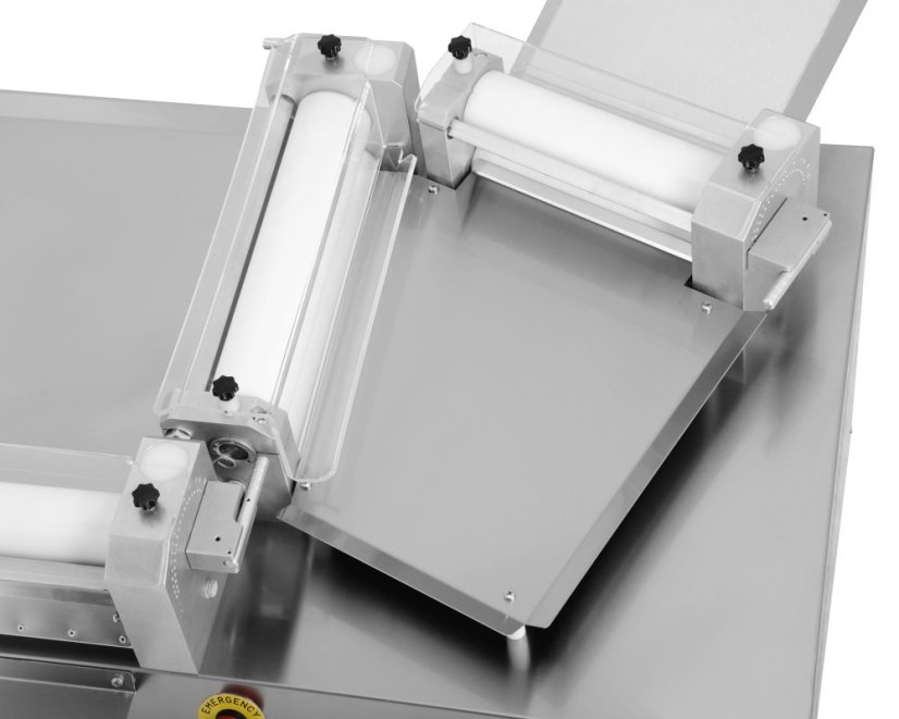 Horizontální vyvalovačka těsta, 600 mm, 3 válce